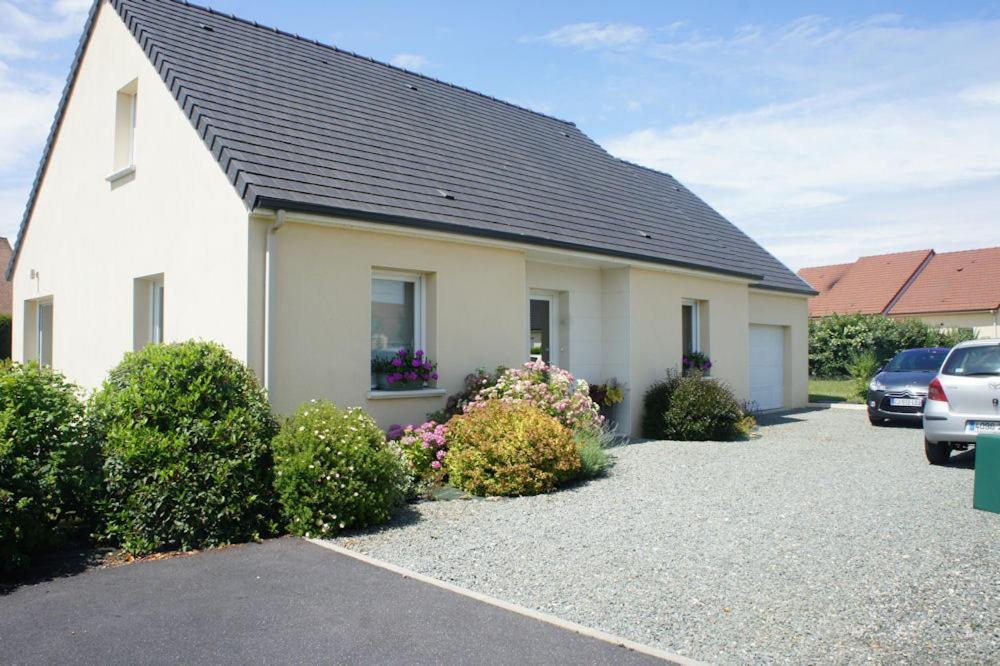 St Germain Bed and Breakfast Saint-Germain-du-Corbeis Exteriör bild