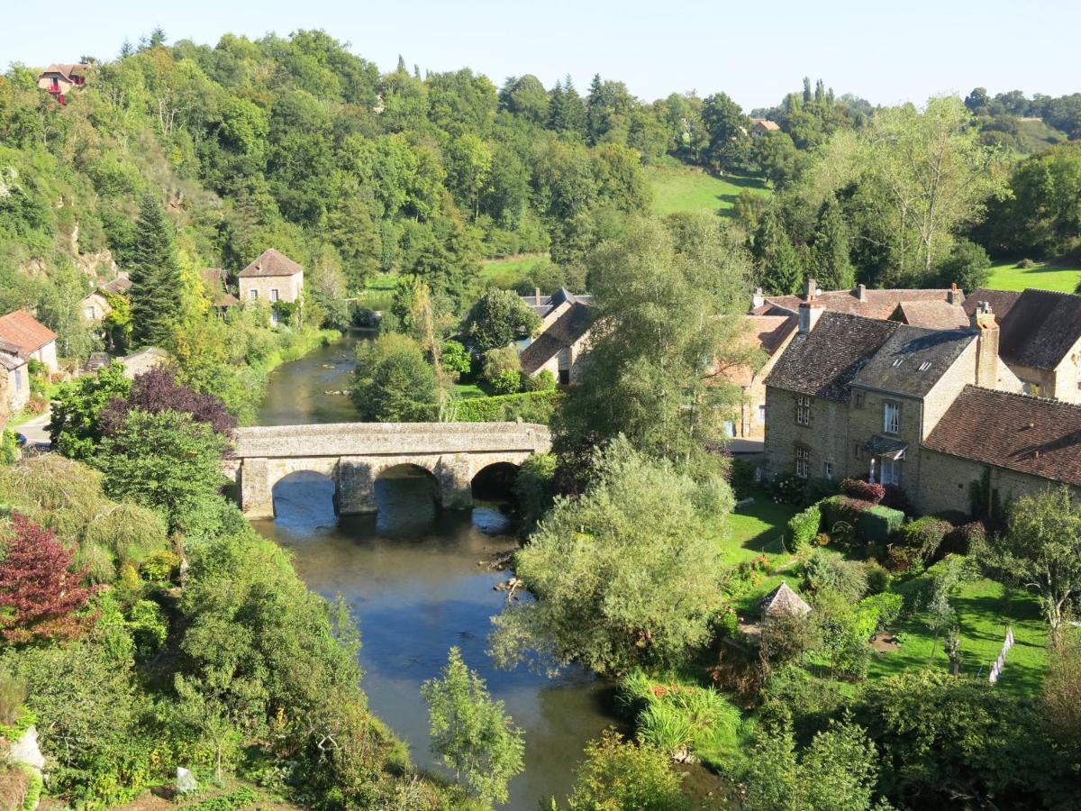 St Germain Bed and Breakfast Saint-Germain-du-Corbeis Exteriör bild